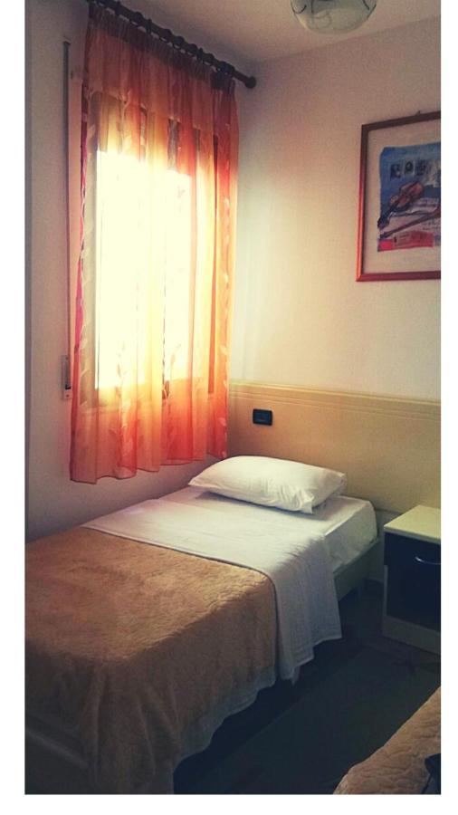 Villa Daniele Durrës Buitenkant foto