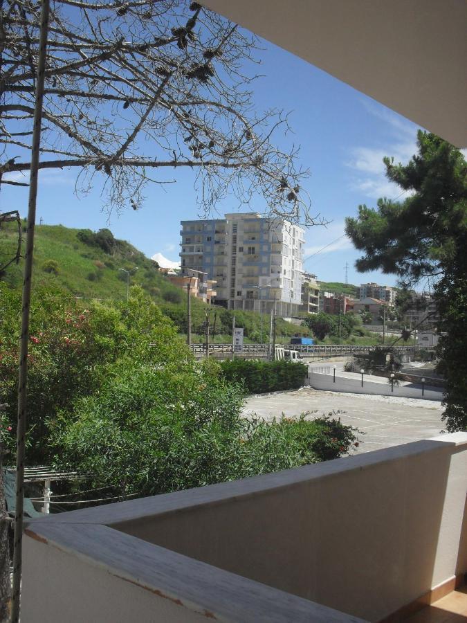 Villa Daniele Durrës Buitenkant foto